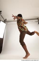 Garson DANCING POSE KRUMP